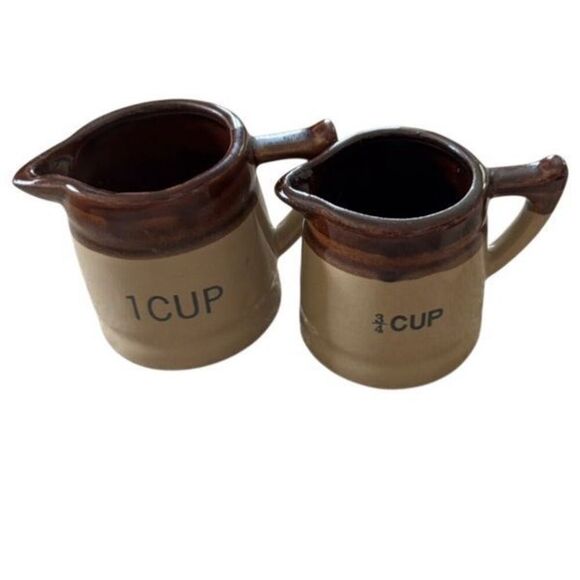 Vintage Stoneware Measuring Cup Set - Picture 2 of 7